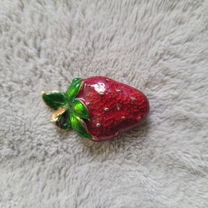 Vintage Gold Tone Enamel Strawberry Brooch